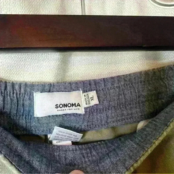 Sonoma Shorts Men's size XL light green - Picture 2 of 3